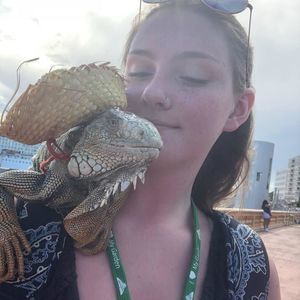 Meet your Posher, Emma